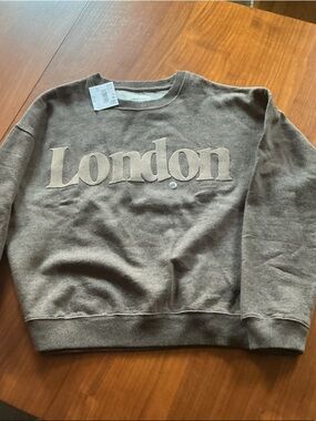 American Eagle Brown 'London' Velvet Graphic Crew Neck Sweatshirt NWT - XS